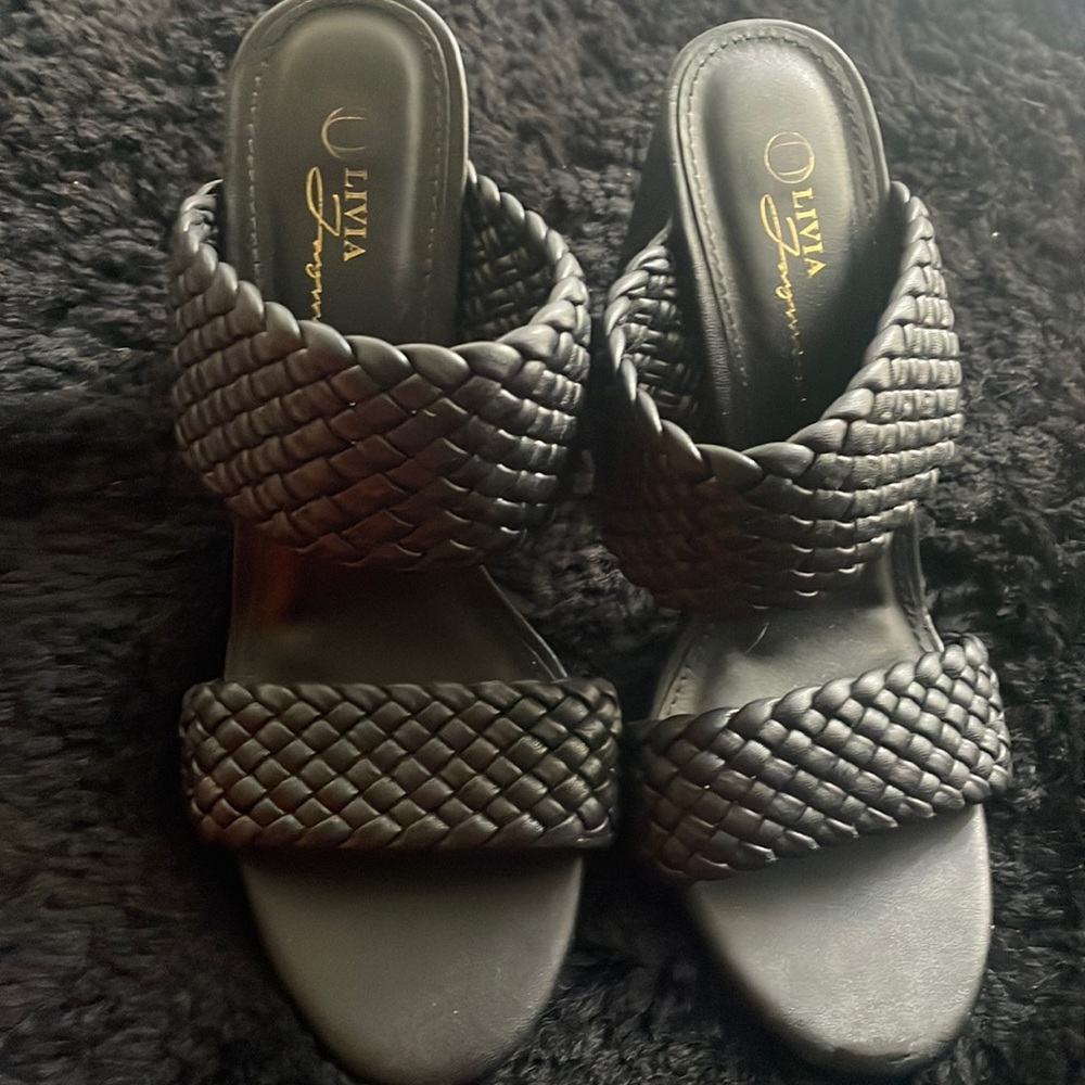 Black small heeled